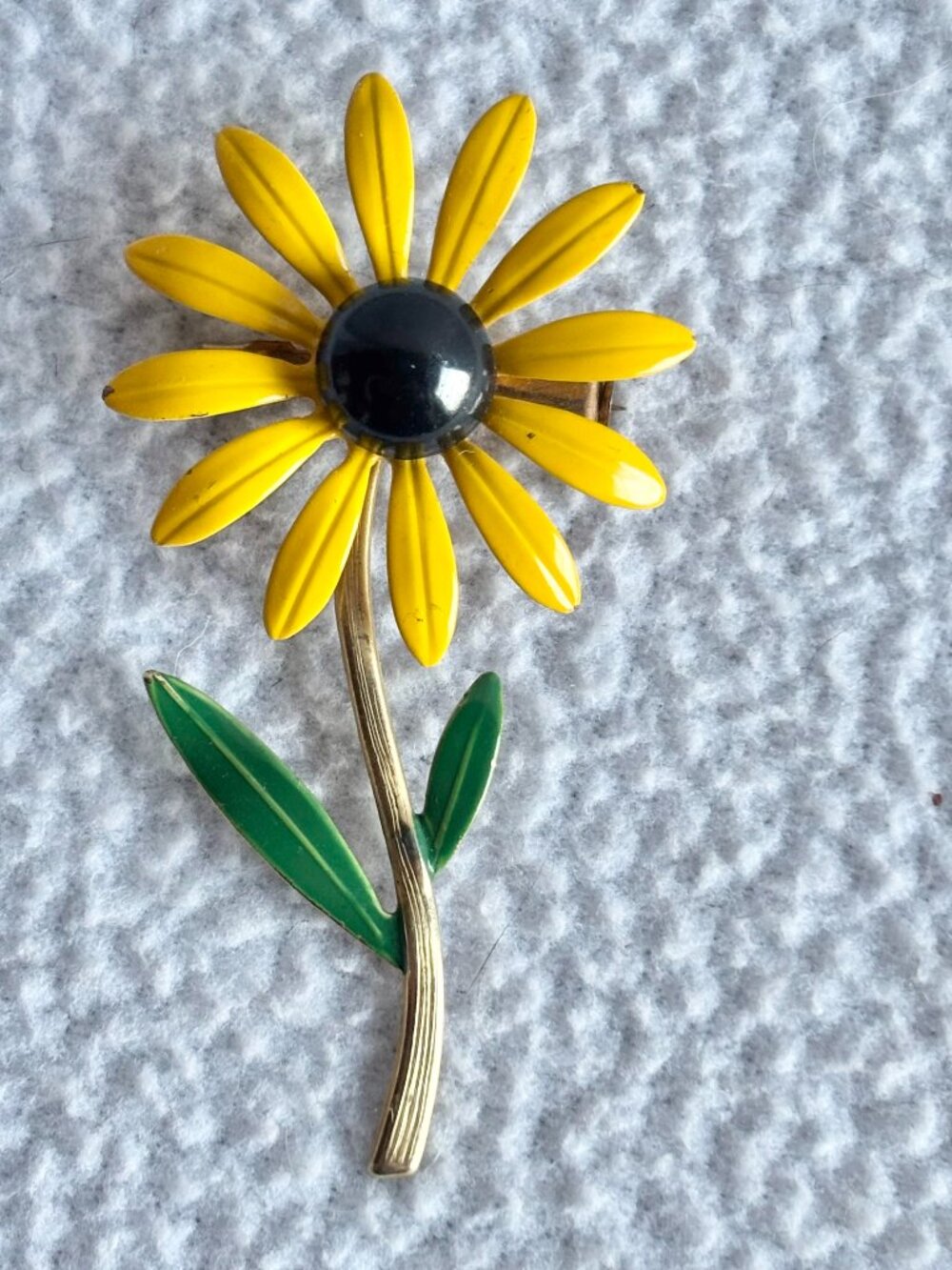 Vintage 1960s 1970s Enameled Daisy Black Eyed Susan Brooch